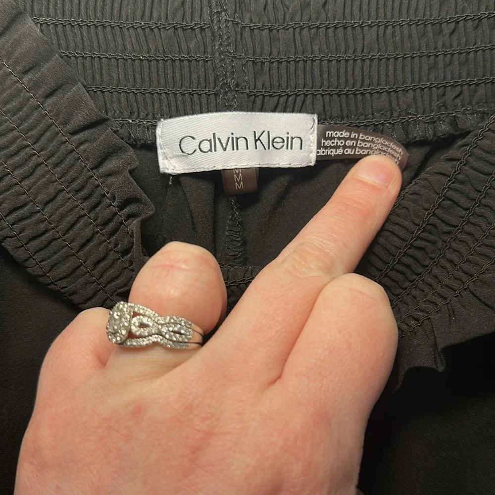 Calvin Klein Women’s Black Modern Structure Jogger Pants Size‎ M